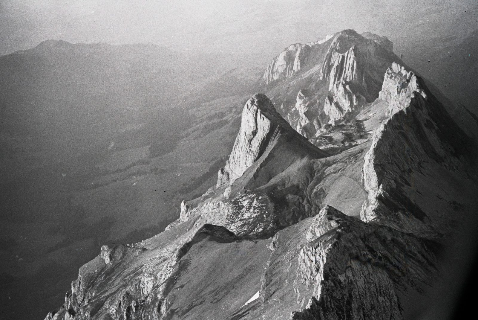 Öhrlikopf, Altenalptürme, Schäfler und Ebenalp im Alpstein, Anflug, Blick nach Osten (E)