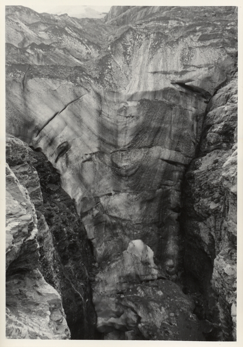 Unterer Grindelwaldgletscher, Gletscherzunge in der Schlucht, 3.10.1955