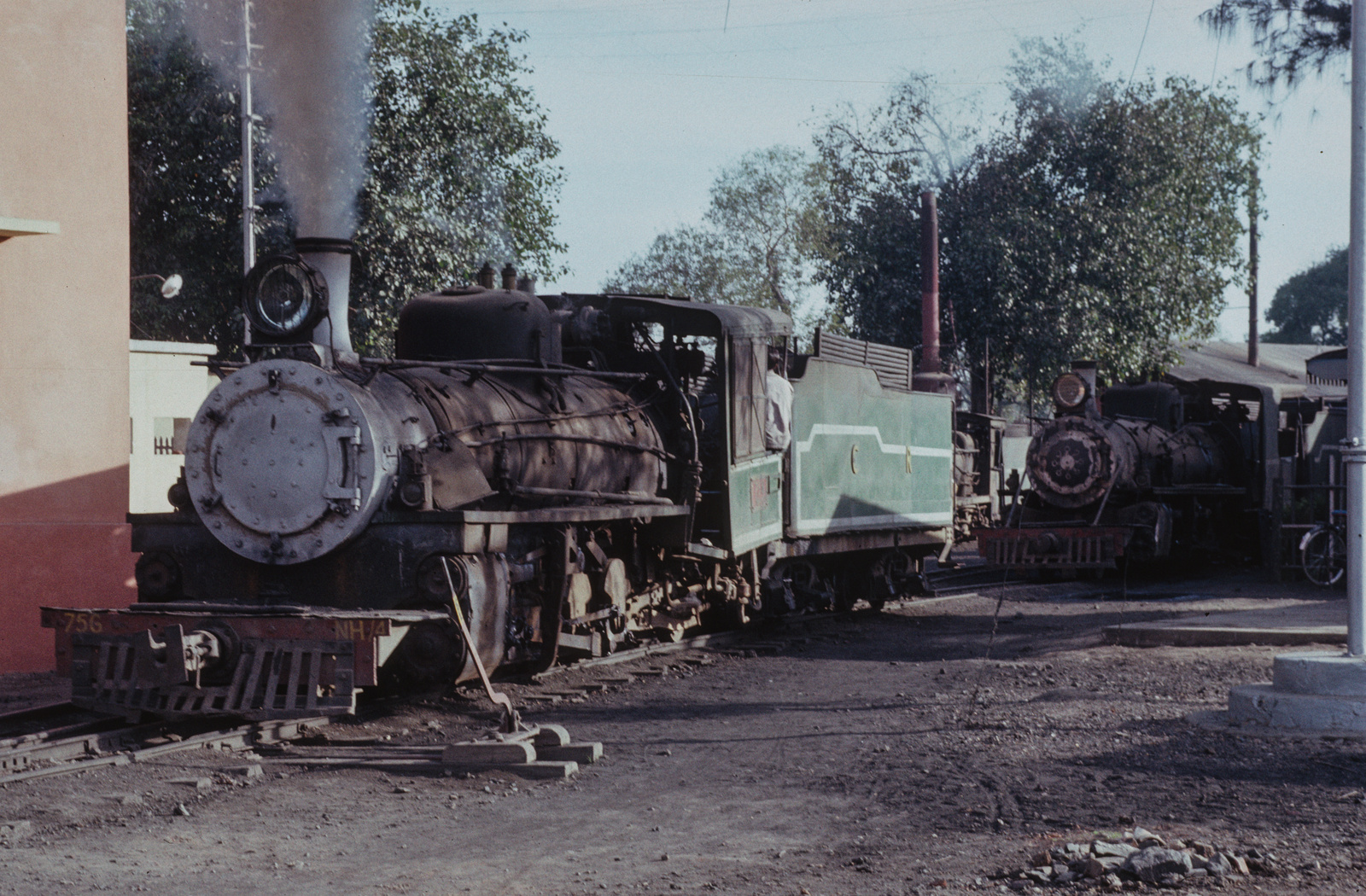 Gwalior, 610mm-Dampfbahn höchst besetzt