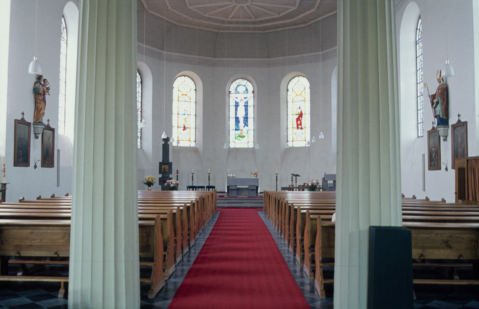 Wevelinghoven, Katholische Kirche, Ansicht nacht Norden