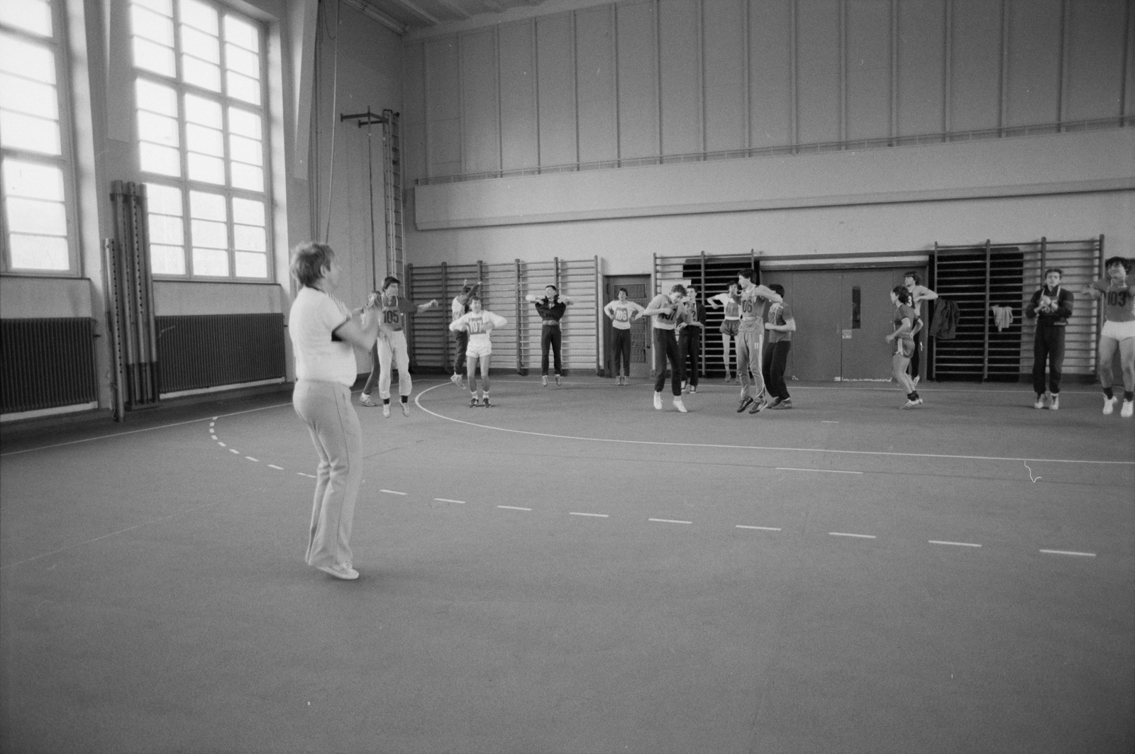 Zürich-Wiedikon, Manessestrasse 1, Sportanlage Sihlhölzli, Rekrutierung, medizinische Untersuchung und Sport