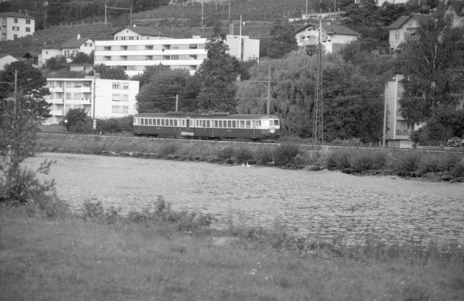 St. Blaise, Gürbetal-Bern-Schwarzenburg-Bahn (GBS) Doppeltriebwagen ABDe 4/8 Nr. 742 