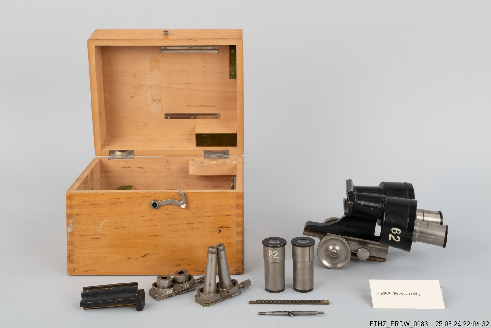 Binokulare für Mikroskop, C. Reichert, Ernst Leitz Wetzlar GmbH