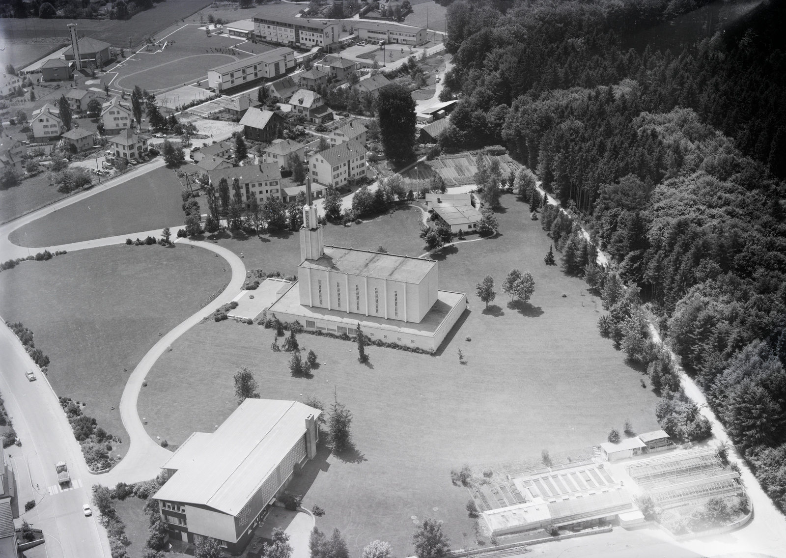 Münchenbuchsee, Allmend, Mormonentempel, Zollikofen, Wydacker, Kirche St. Franziskus, Blick nach Westen (W)