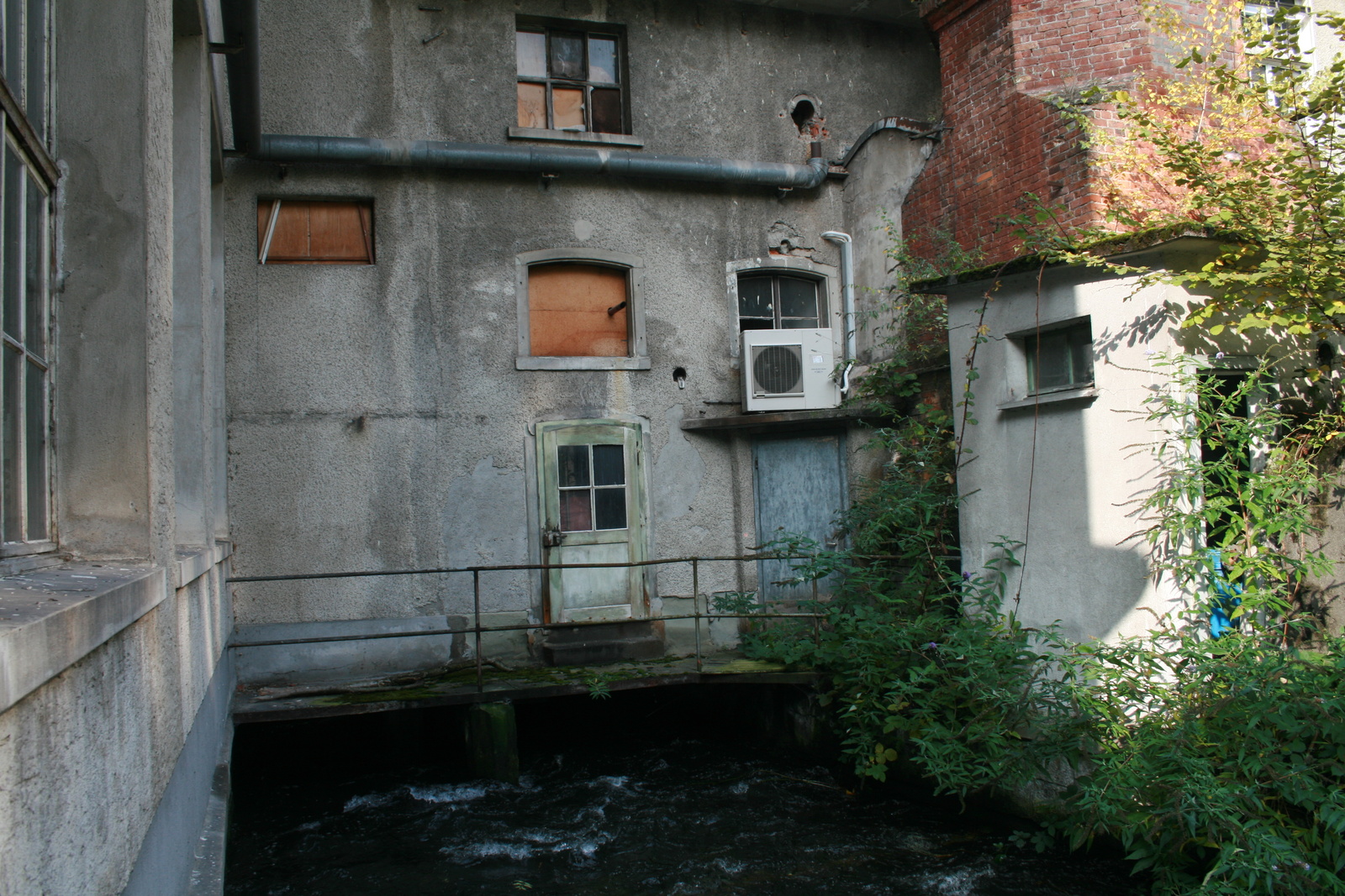 Wetzikon, Bertschikerstrasse, ehem. Strumpffabik IDeWe, Wasserkraftanlagen