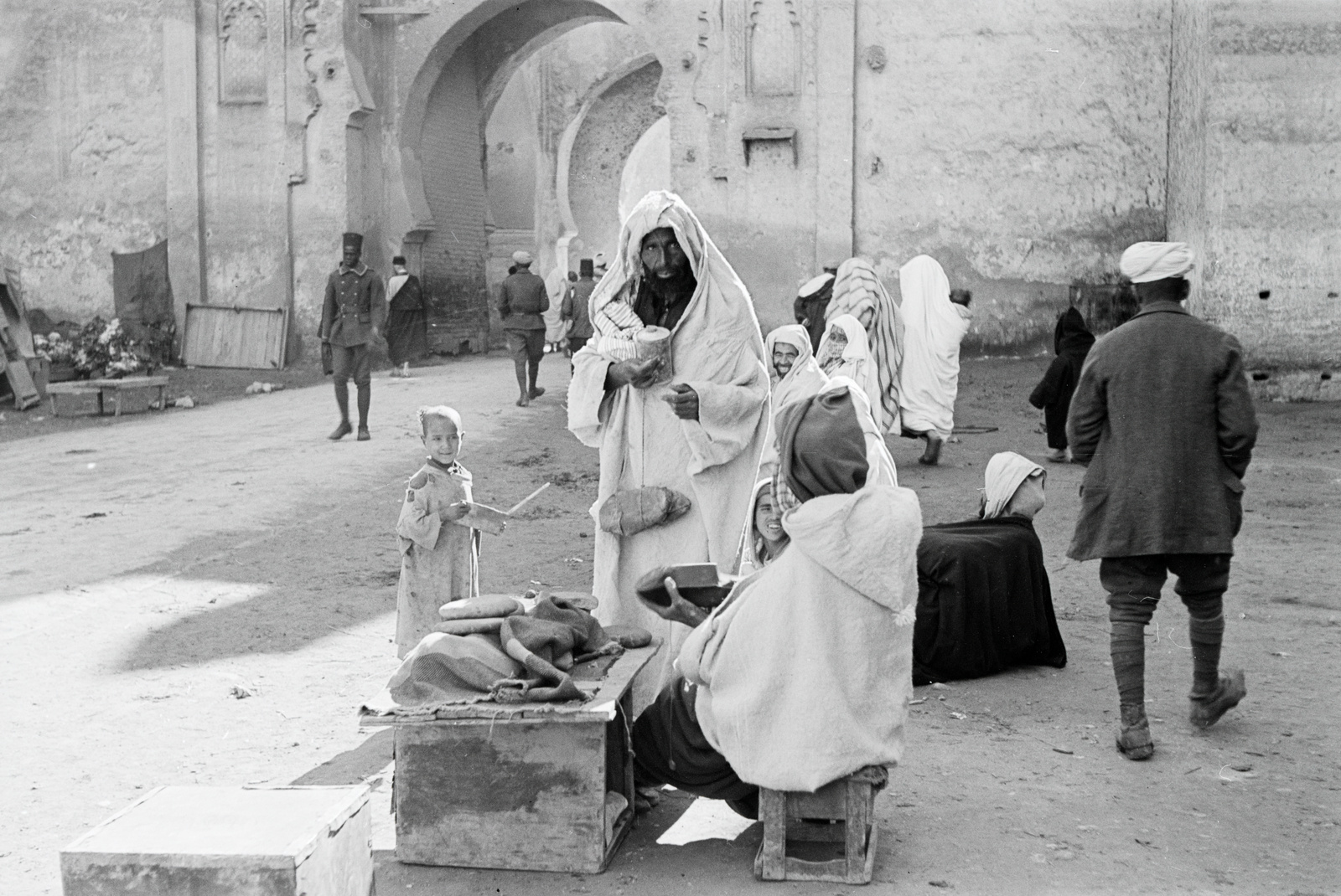 Fès, vor dem Stadttor Bab Dekkakin