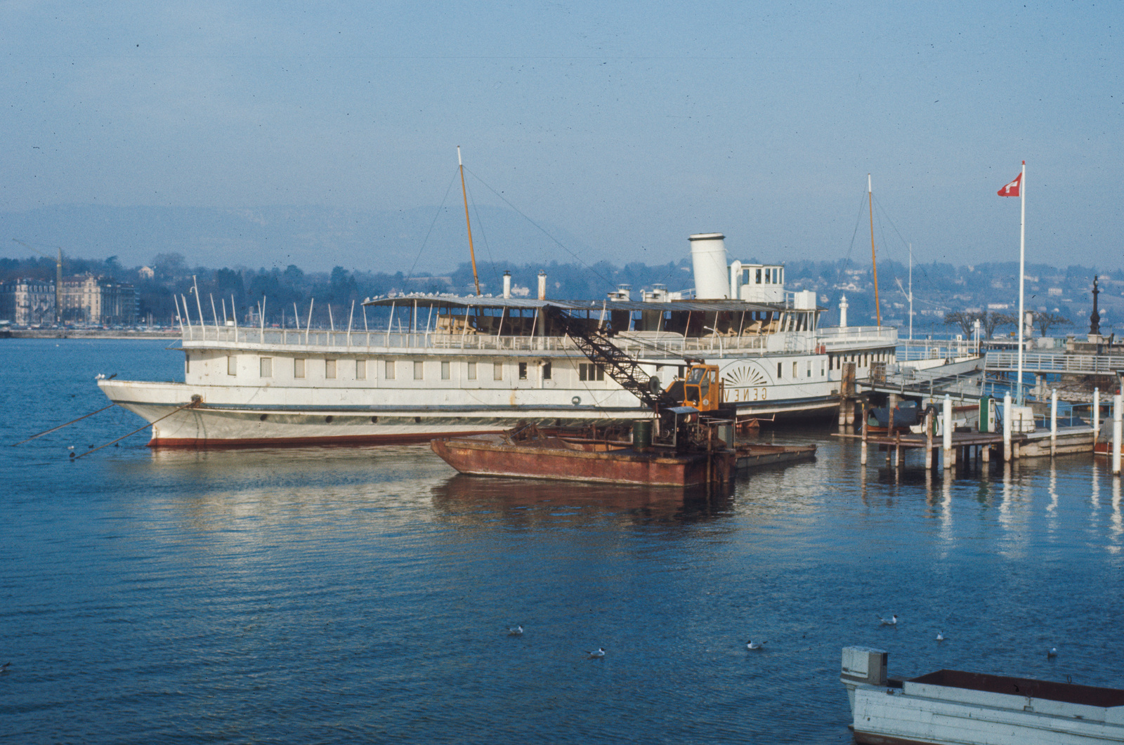 Genfersee, Schiffe, Raddampfer, CGN, Dampfschiff Geneve