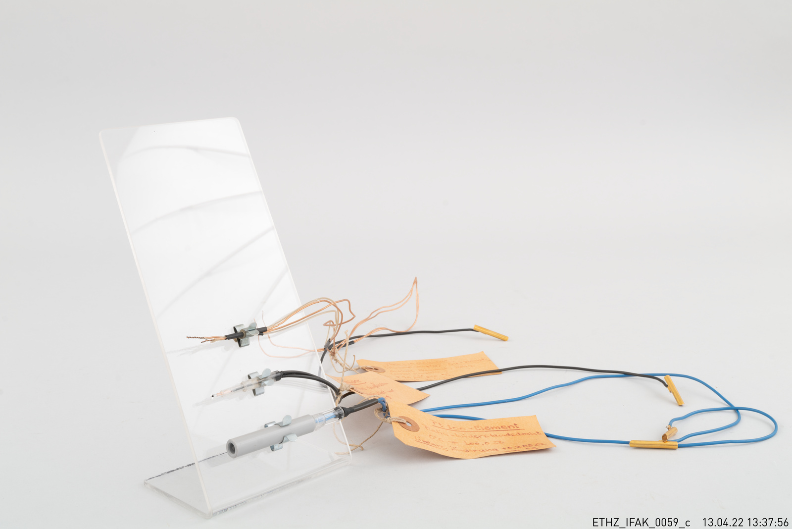 Kupfer-Konstantan-Thermoelemente: Thermistor, Pt100-Element und Thermoelement