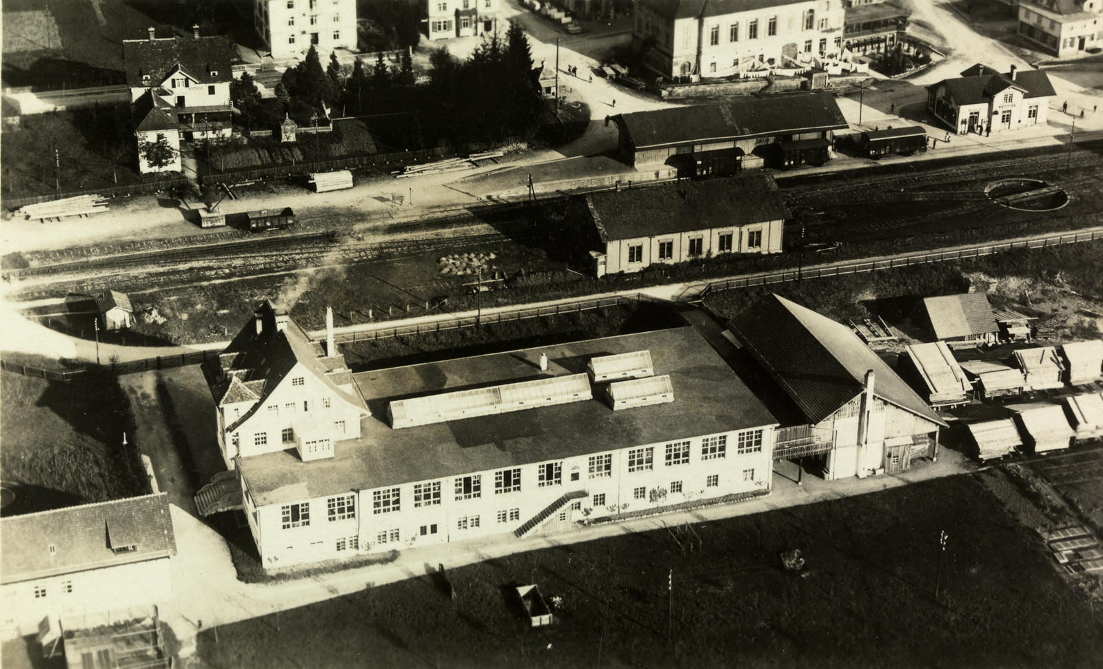 Ebnat-Kappel, Bürstenfabrik Ebnat-Kappel und Lokomotivdepot/Stationsanlagen