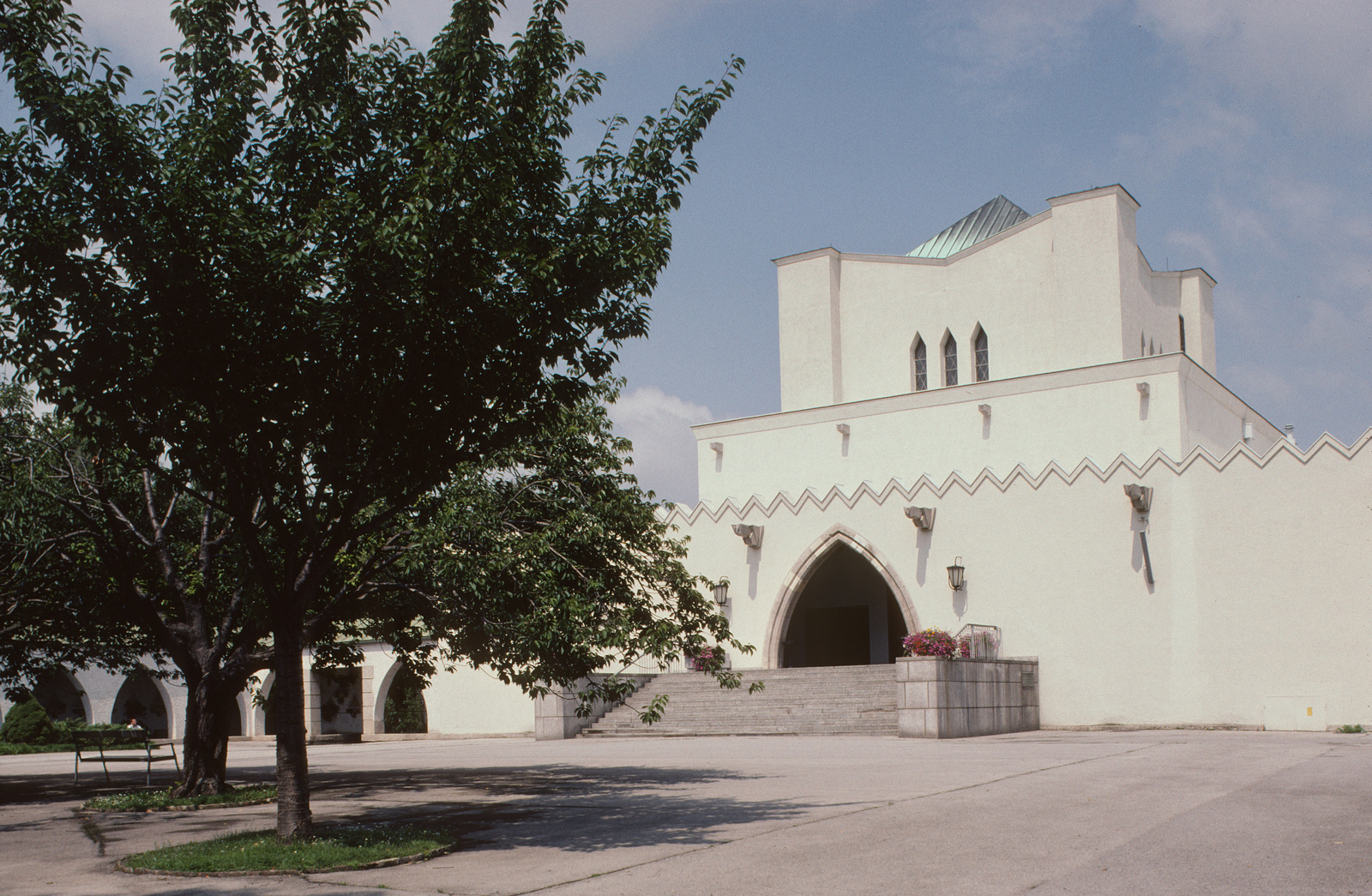 Wien, Krematorium, Feuerhalle von Clemens Holzmeister