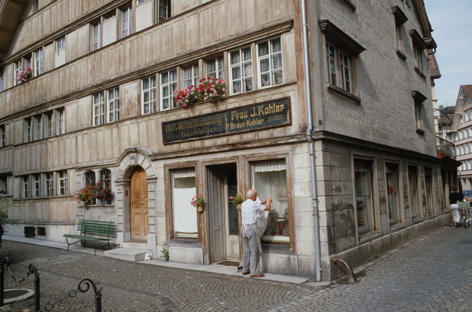 Herisau, Gossauerstrasse, ältester Hutladen