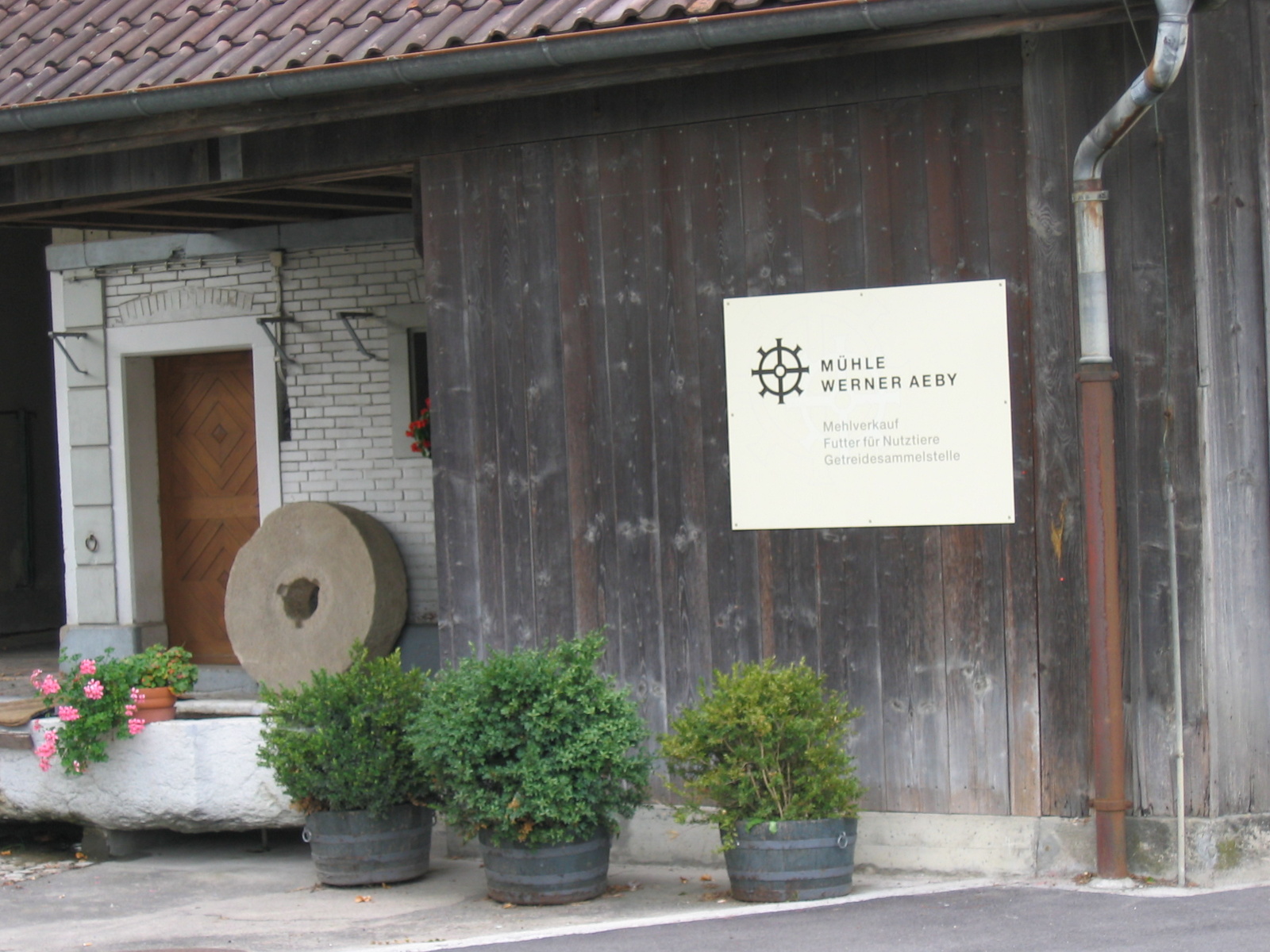 Kirchberg (BE), Handels- und Kundenmühle Werner Aeby