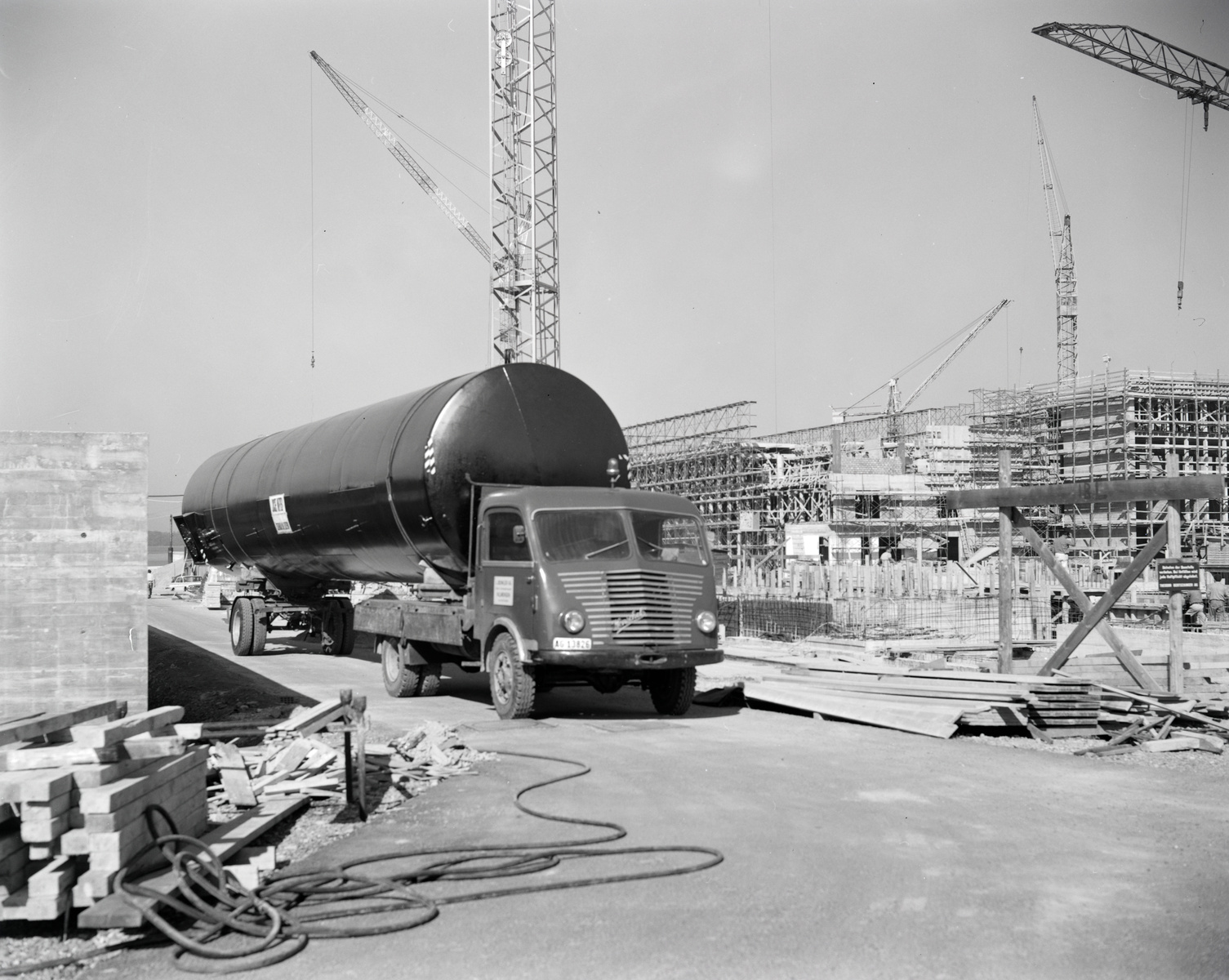 Werftausbau-Tankeinbau in Zürich-Kloten