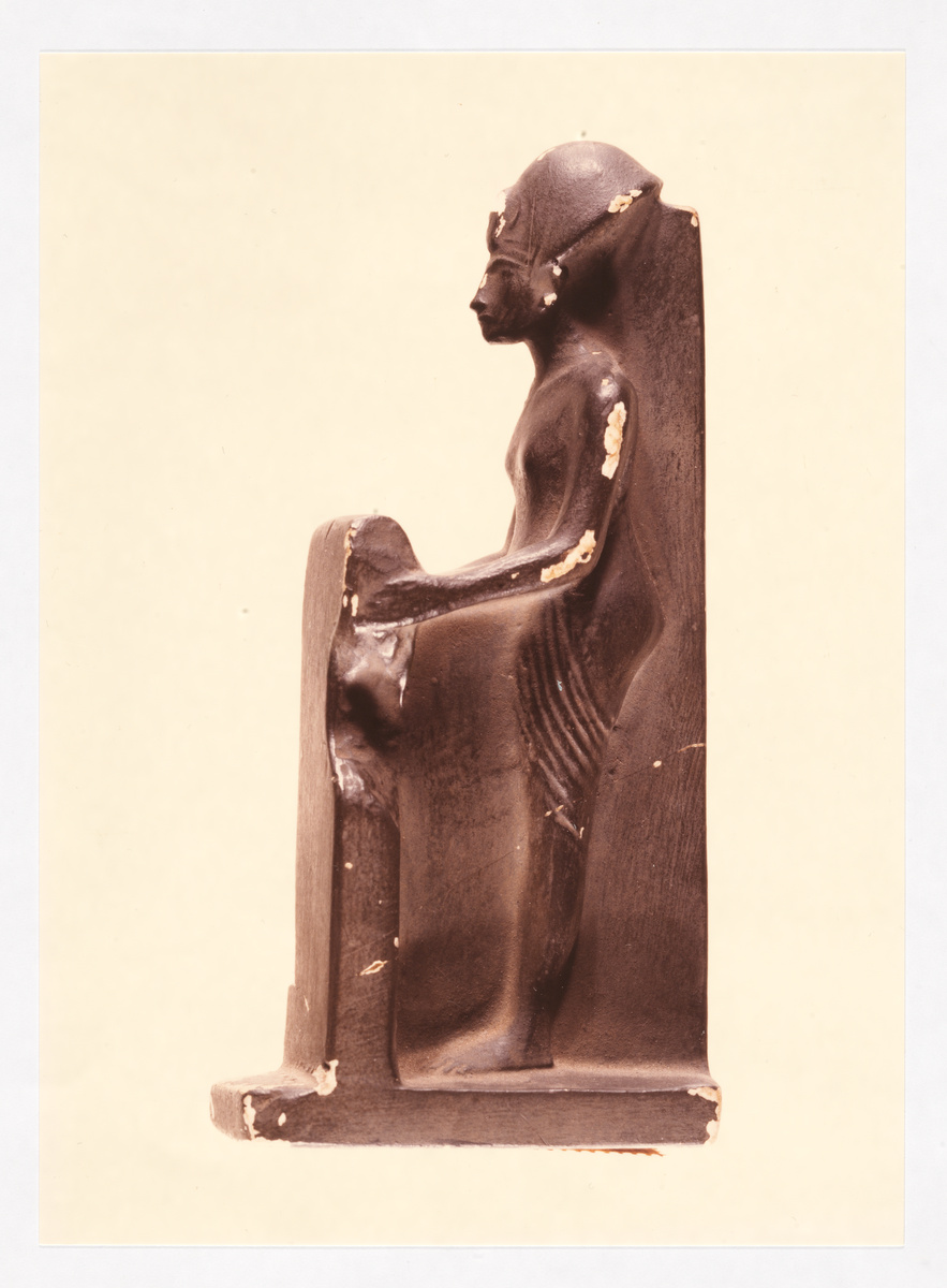 Amenophis IV (Ägyptische Kleinplastik). Die Kleinplastik steht auf dem Schreibtisch Thomas Manns.