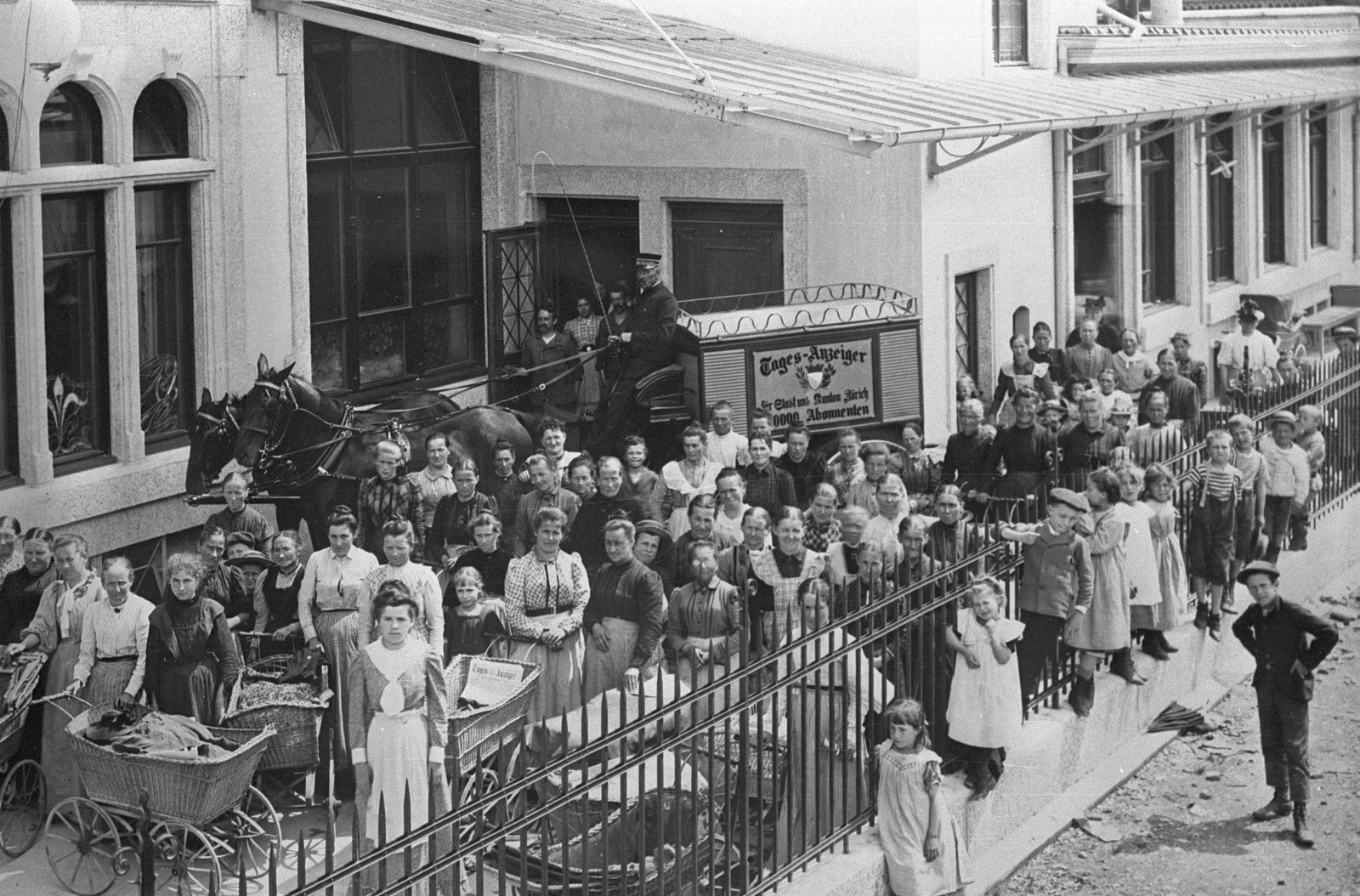 Zürich, Aussersihl, Tages-Anzeiger, Ausläuferinnen, Pferde, Kinder, BGA-We