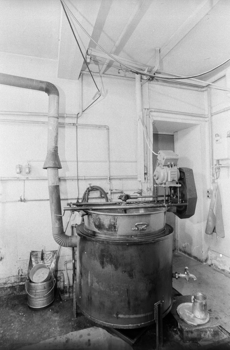 Kriens, Villa La Salle, Amlehnstrasse 37 (Chemische Fabrik Schachen AG), Siedekessel