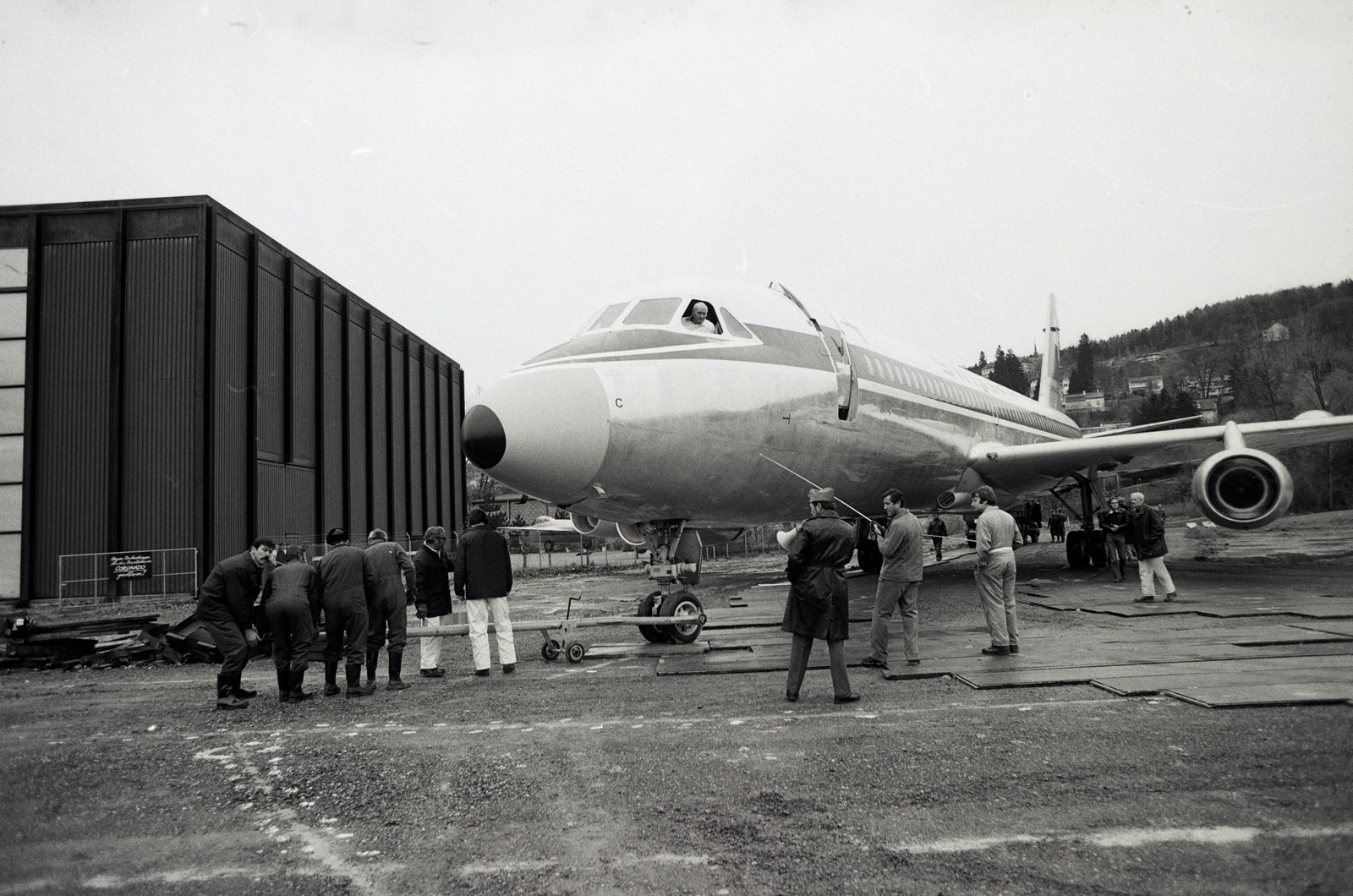 Verschiebung der Convair CV-990-30 A Coronado, HB-ICC 