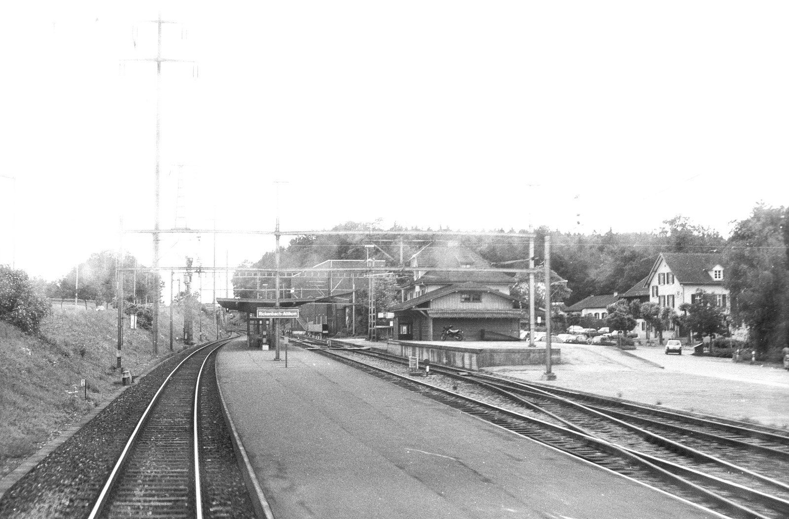 Rickenbach-Attikon, Bahnhof beim Bahnkilometer 33.6