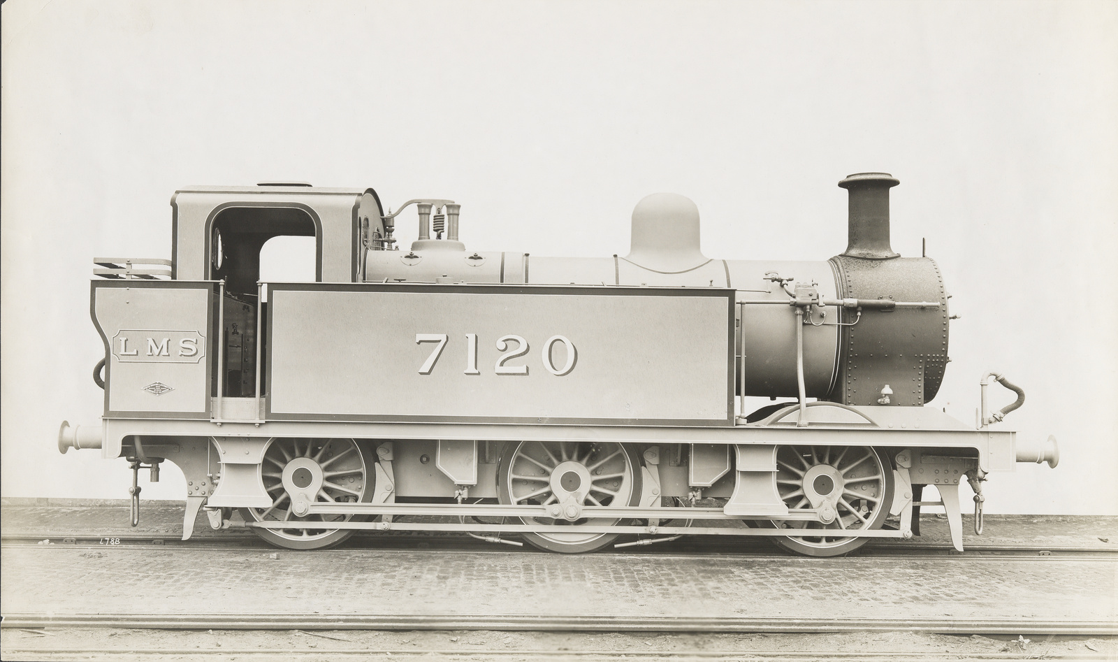 North British Locomotive Company Glasgow (NBL) L788, 23121, London, Midland & Scottish Railway (LMS) 7120