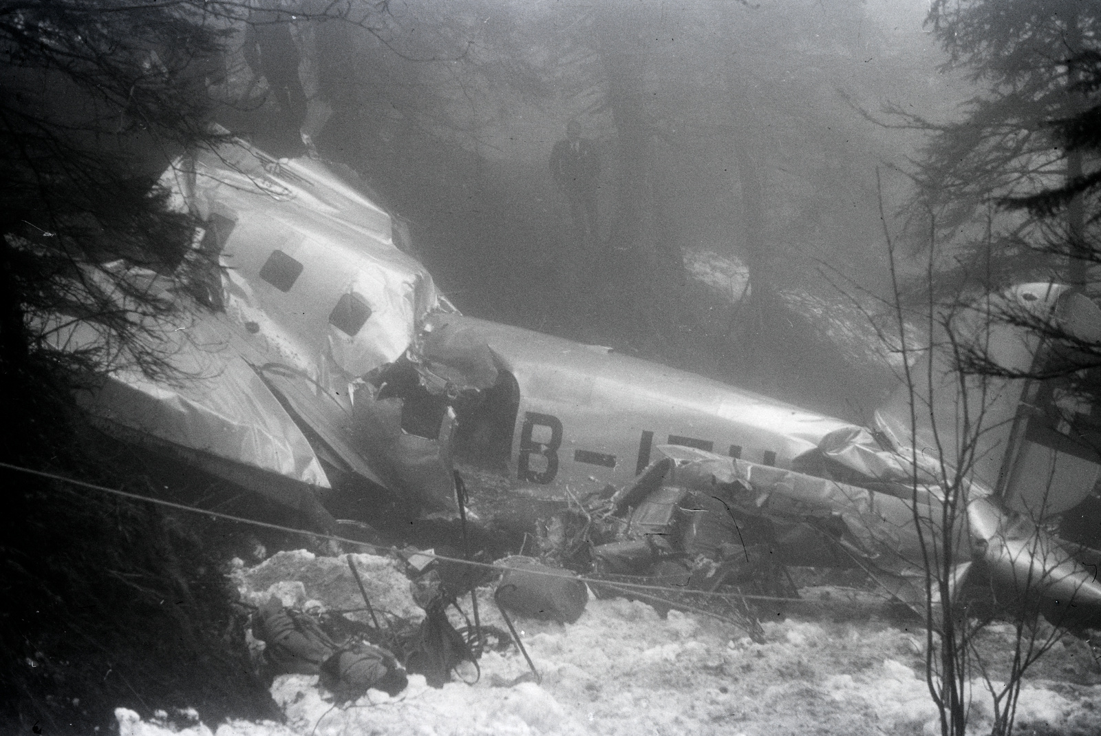 Flugunfall des Piloten Gerber und Funkers Müller mit der General Aviation Clark GA-43, HB-ITU auf der Rigi