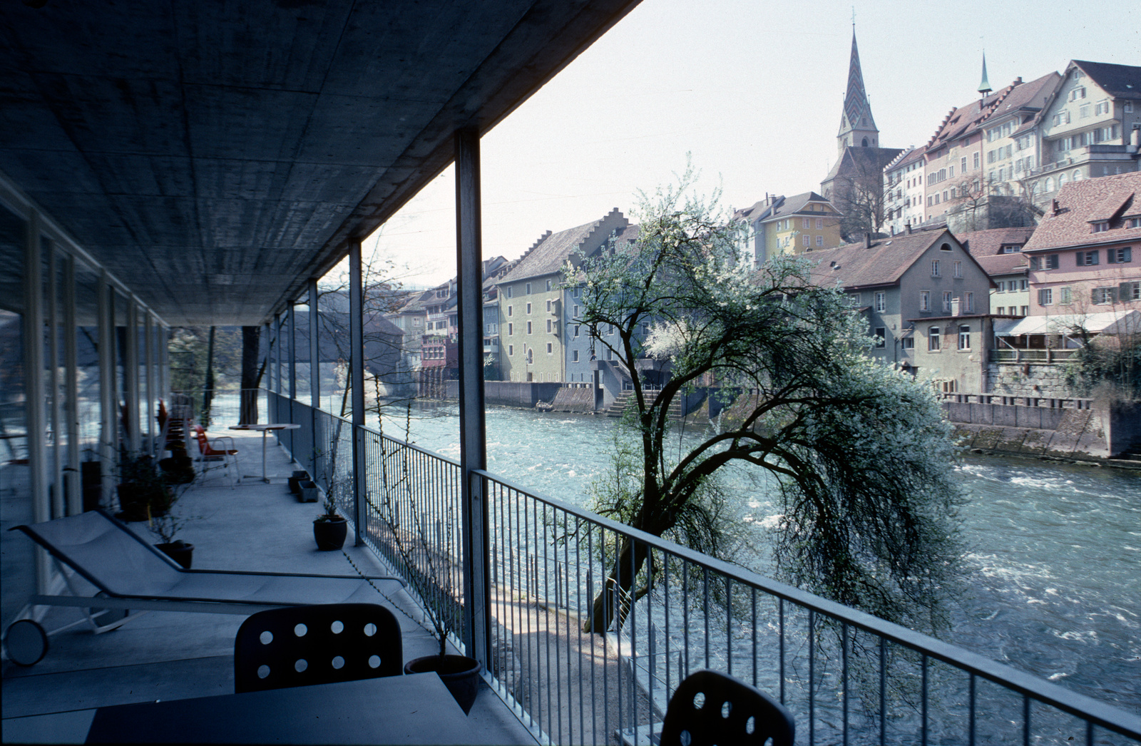 Ennetbaden, Limmatauweg 20, Neubau Wohnhaus, mit Limmat