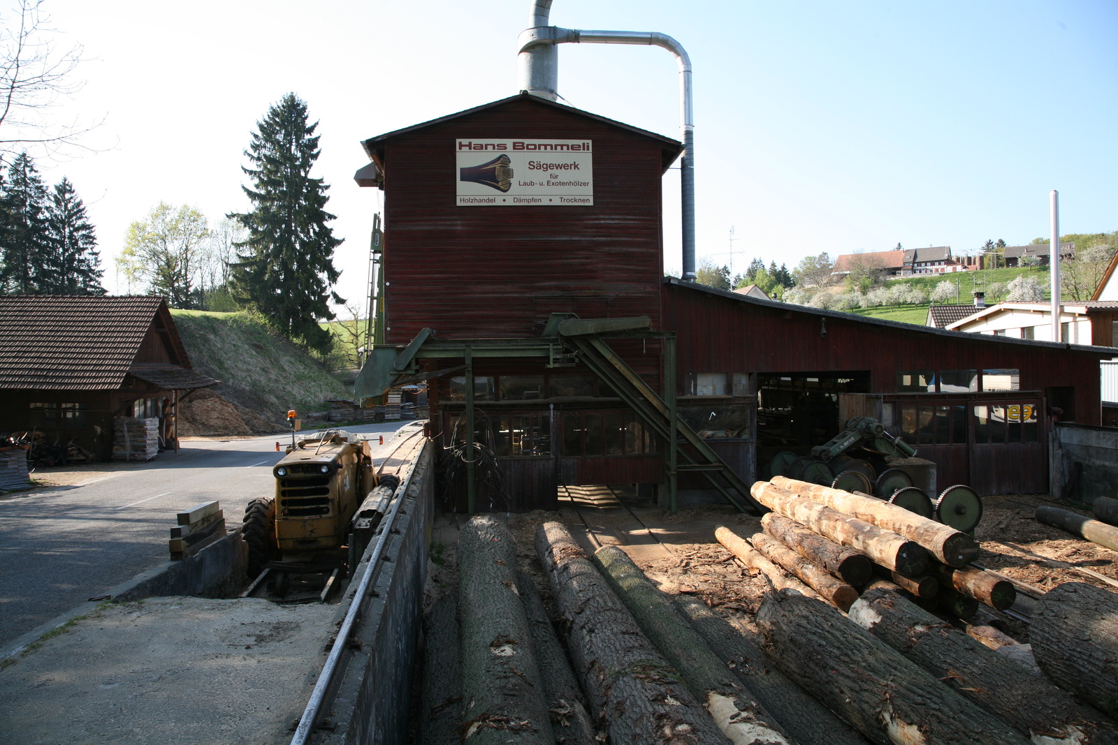 Hugelshofen, Mannenmühlestrasse, Bommeli Holz AG