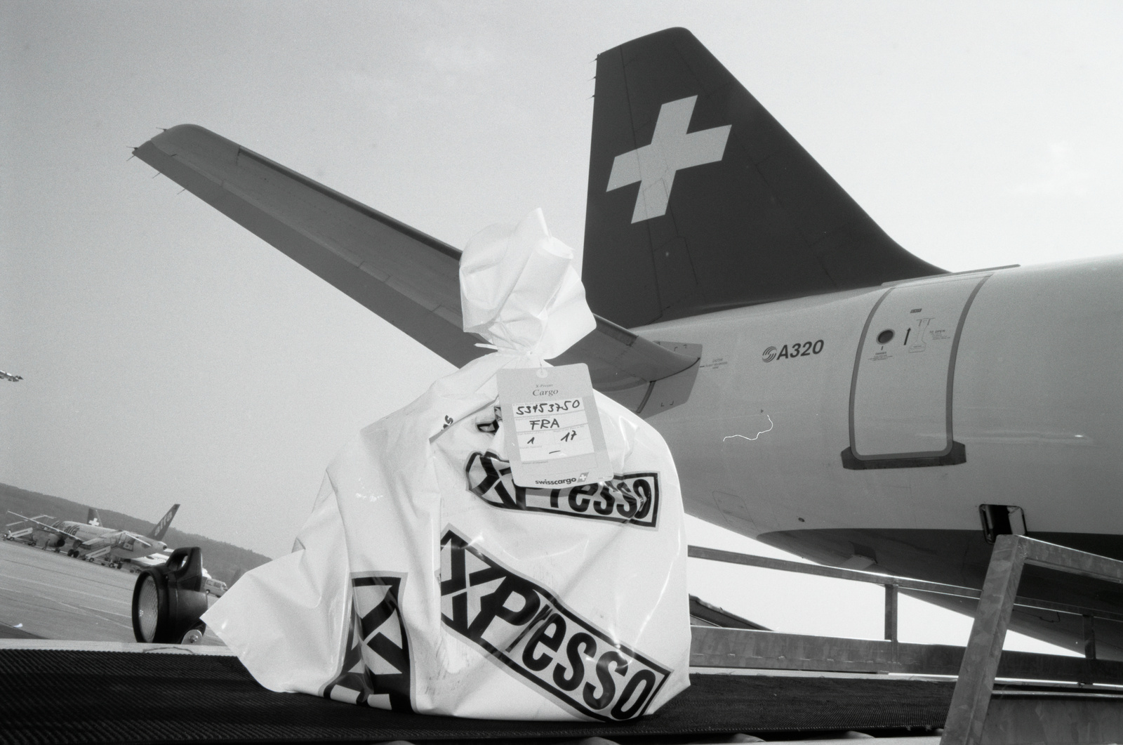 Einführung des neuen Fracht-Service XPresso der Swissair in Zürich-Kloten
