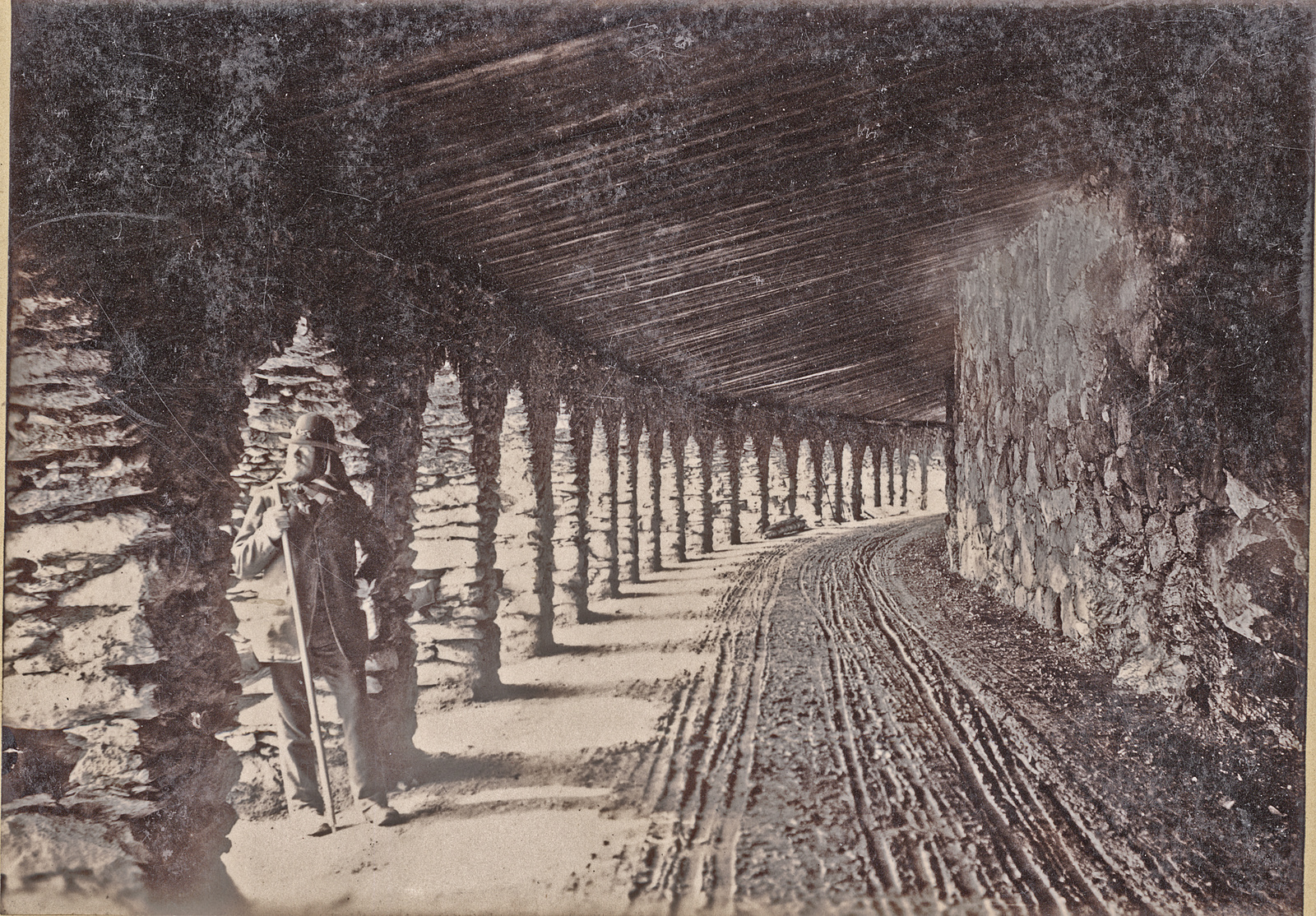 Lawinen-Galerie an der Berninastrasse