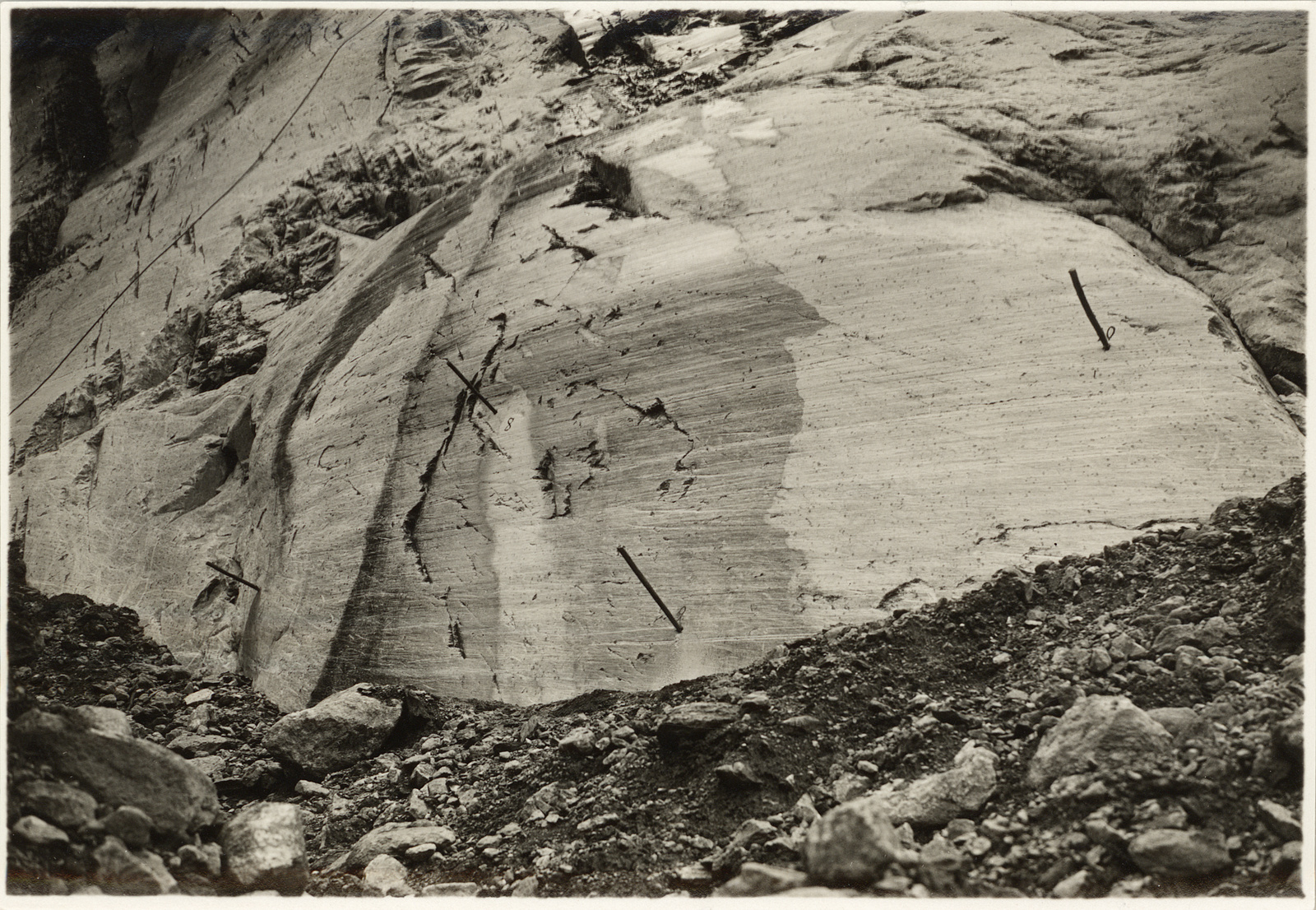 Oberer Grindelwaldgletscher, Felspartie unter dem Chalet Milchbach, September 1932