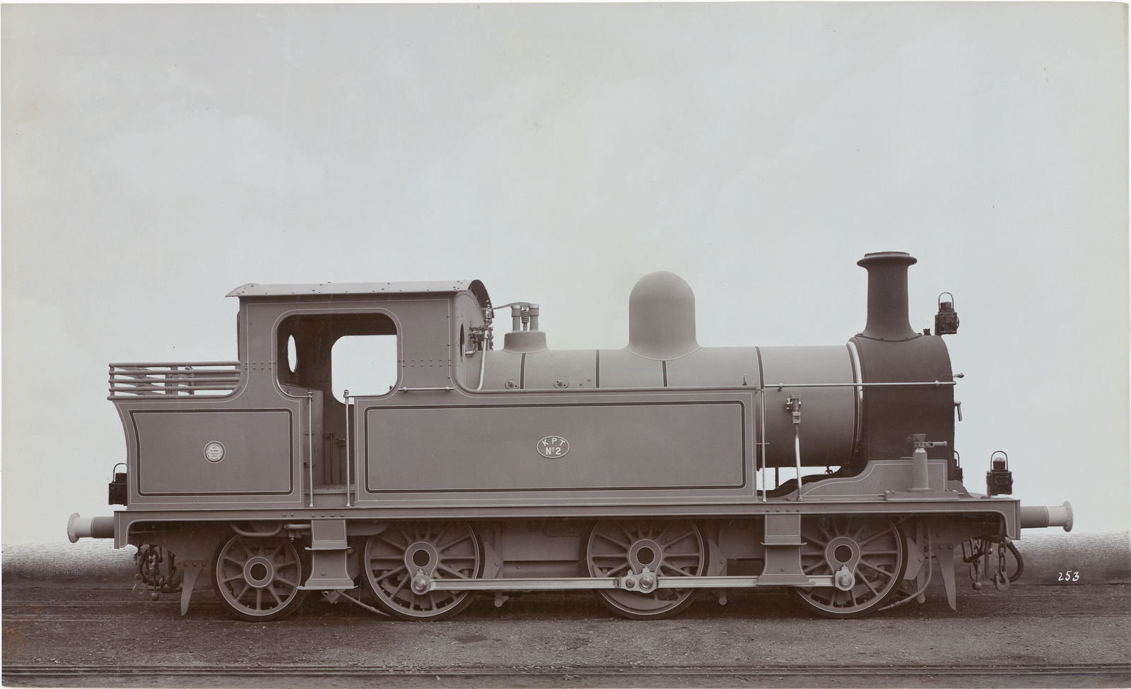 North British Locomotive Company Glasgow (NBL) L253, no. 18099, Karachi Port Trust (KPT), no. 2