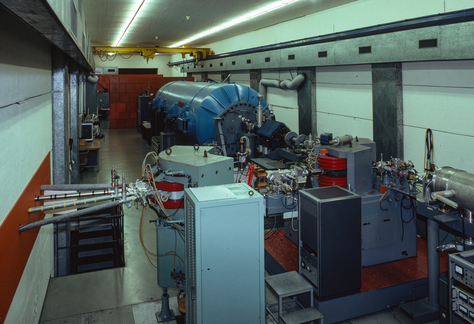 Tandem-Van-de-Graaff-Beschleuniger, HE Beamline, 90 grad UNIS, 14C-Apparatur