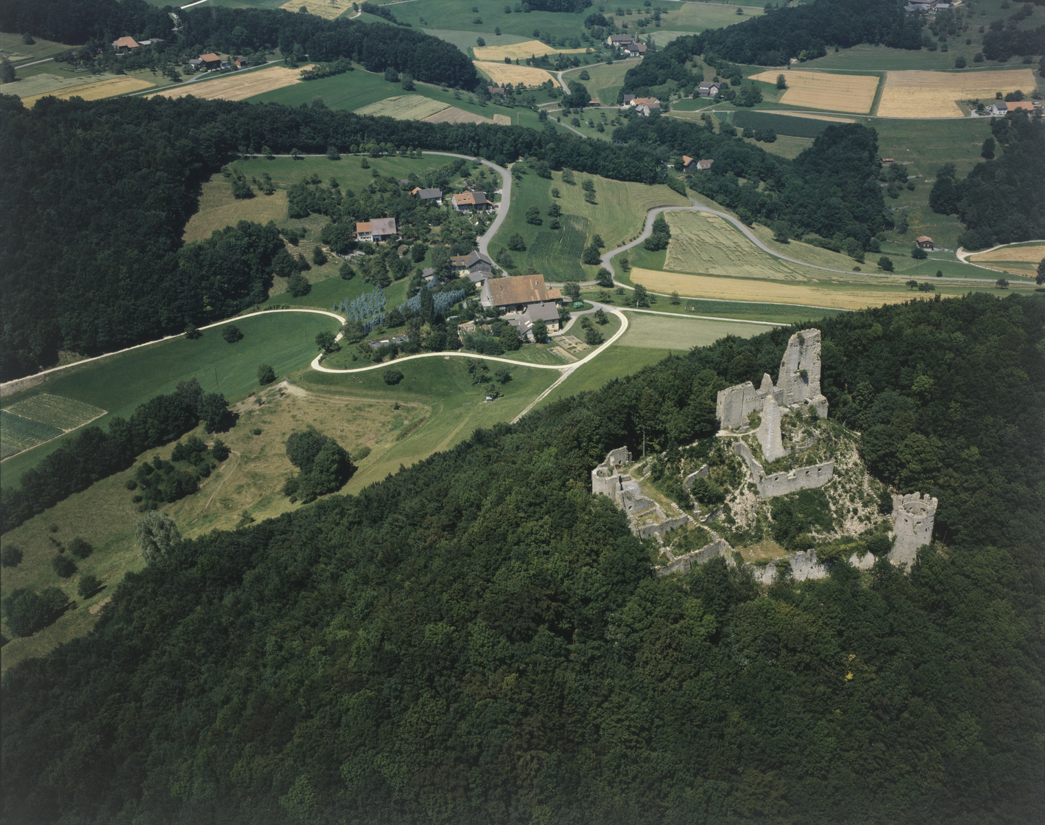 Ruine Schenkenberg, Thalheim