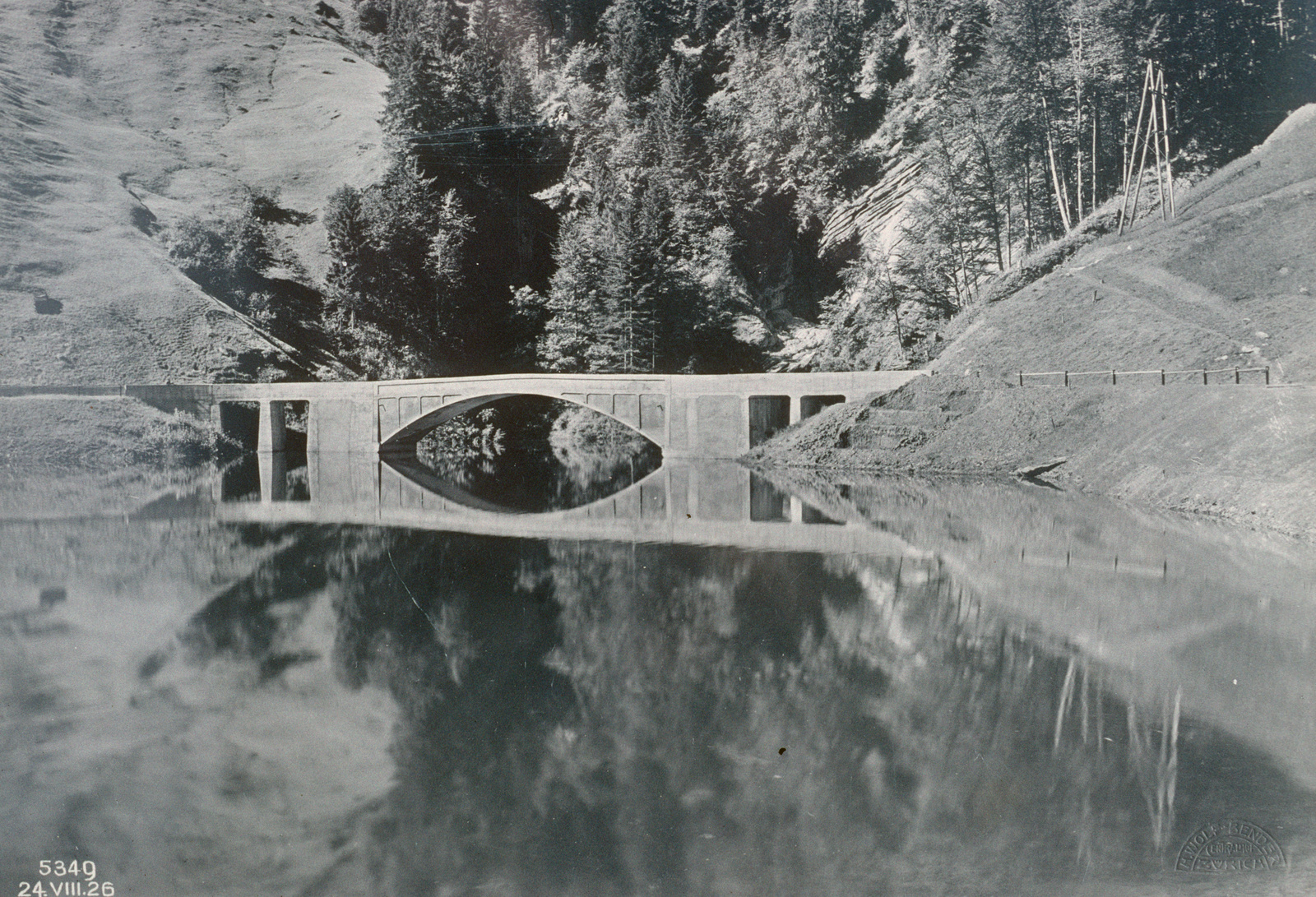 Innerthal, Schrähbachbrücke von Robert Maillart, erbaut 1924, 24.7.1926