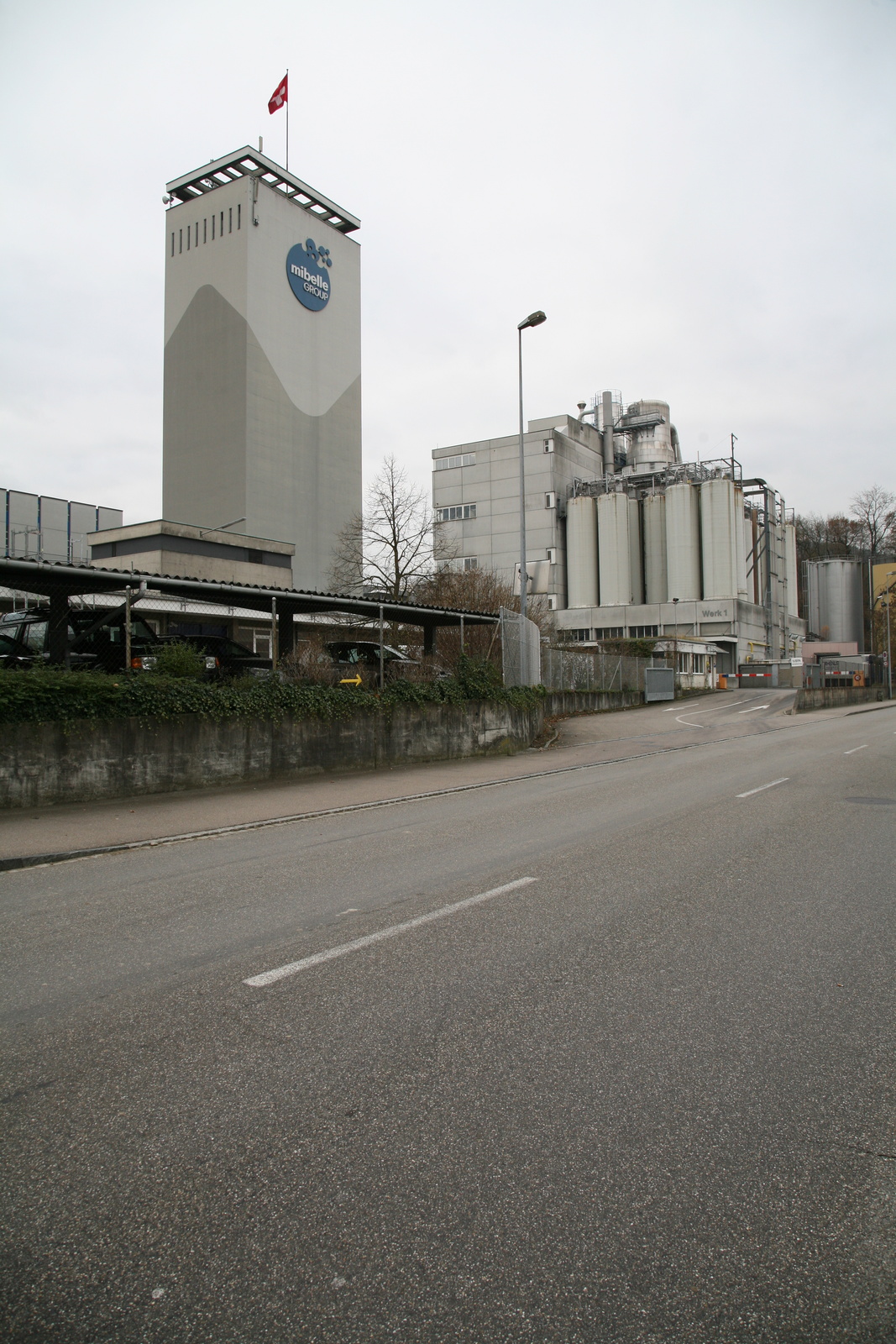 Frenkendorf, Rheinstrasse 99, ehem. Ankerbrauerei, heute: Migros Fabrikationsbetrieb Mifa