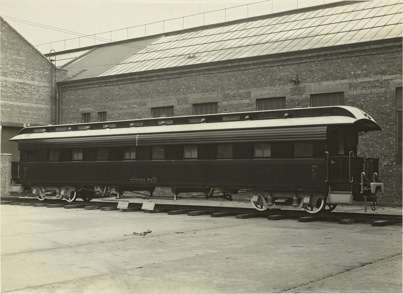 Royal Siamese State Railway, Southern Line gauge 33, Bogie 3, class carriage, R. S. Contract no. 14, Midland Railway Carriage & Wagon Co. Ltd., Birmingham, England
