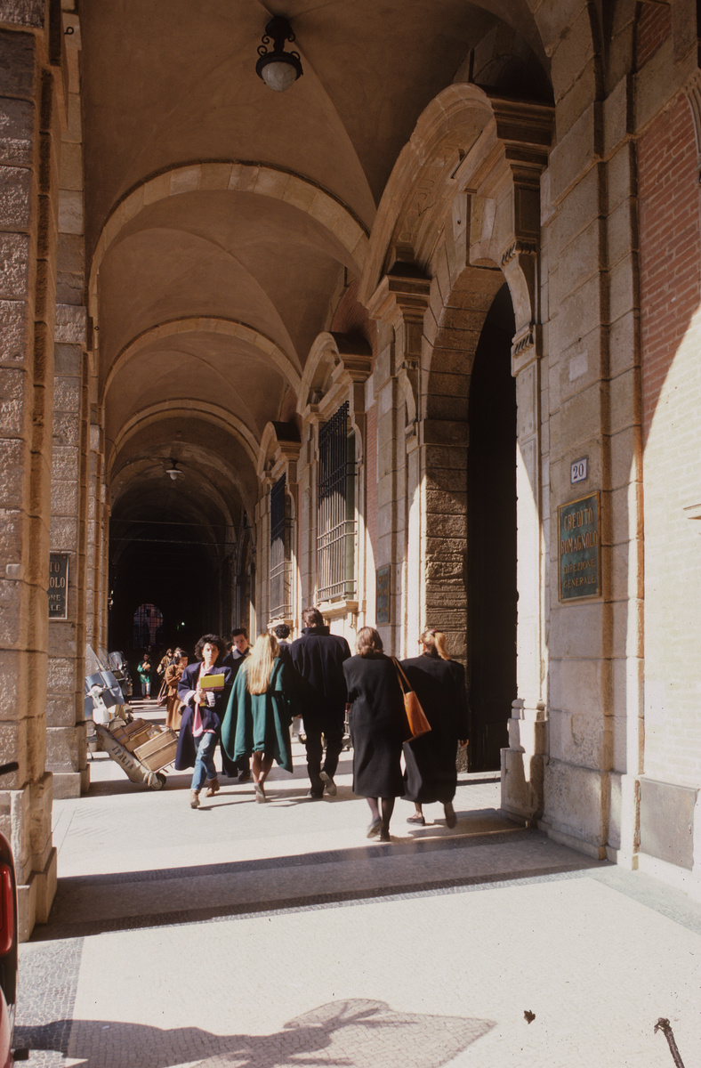Bologna, Bogengang
