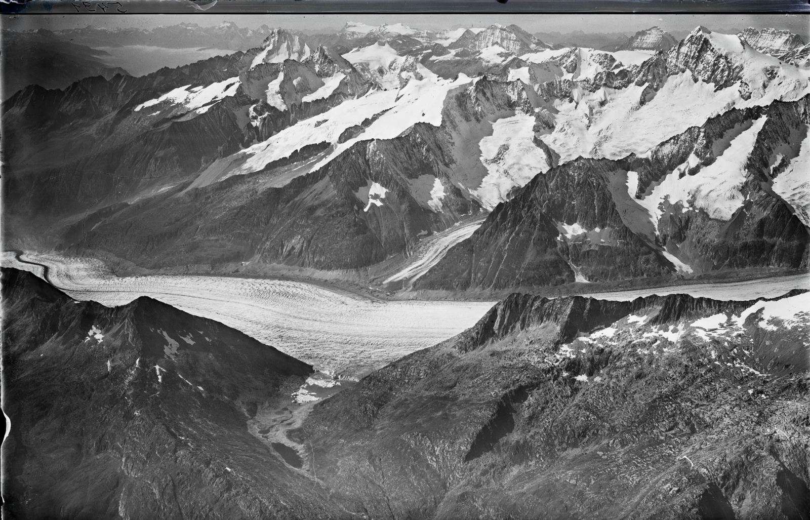 Märjela, Märjelasee, Aletschgletscher, Nesthorn, Eggishorn v. O. aus 4000 m